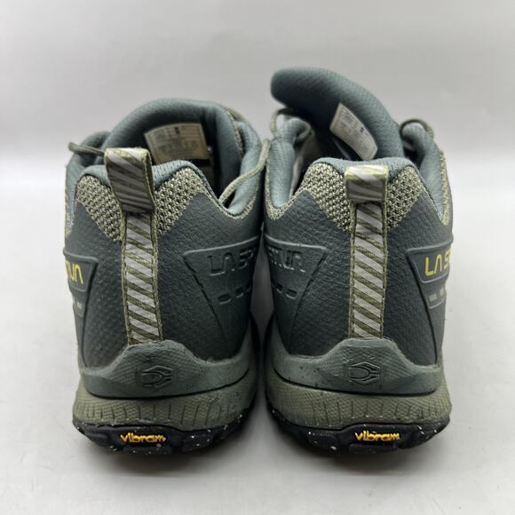 Athletic_Shoes